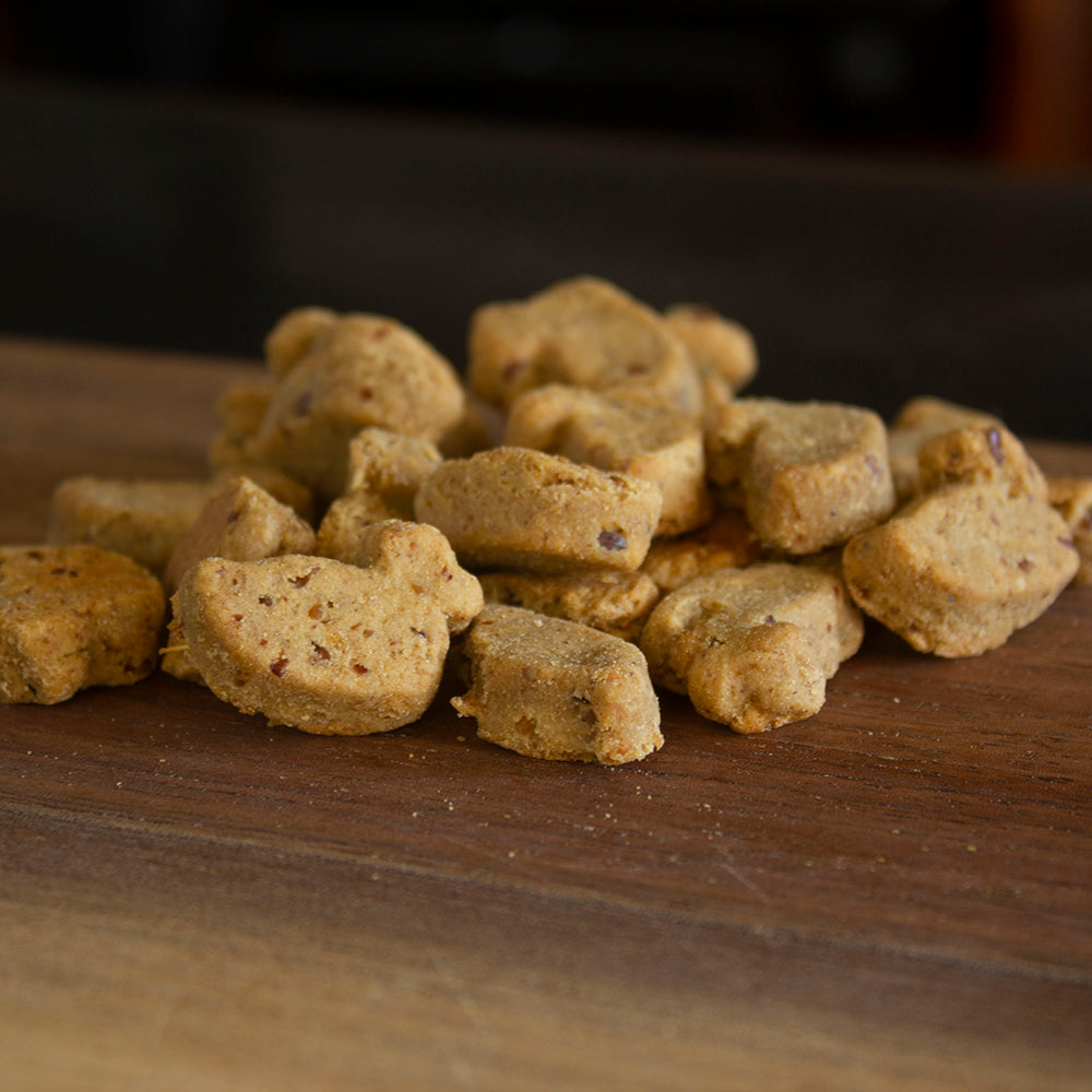 New England Naturals Hungry Hound Bites with Pork & Apples and Hemp Seed Oil